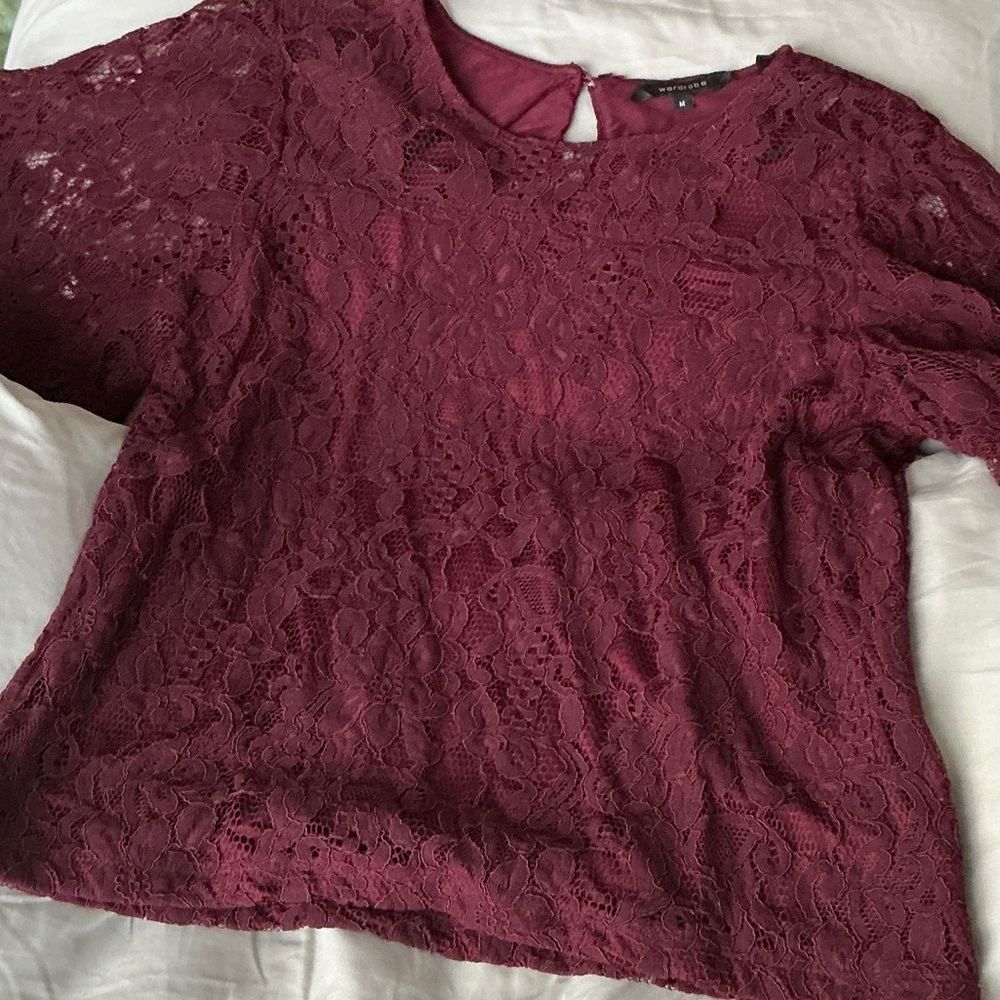 Elegant Lace Burgundy Top